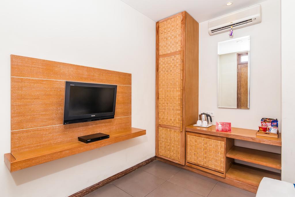 Zen Rooms Badung Nyangnyang Sari كوتا المظهر الخارجي الصورة